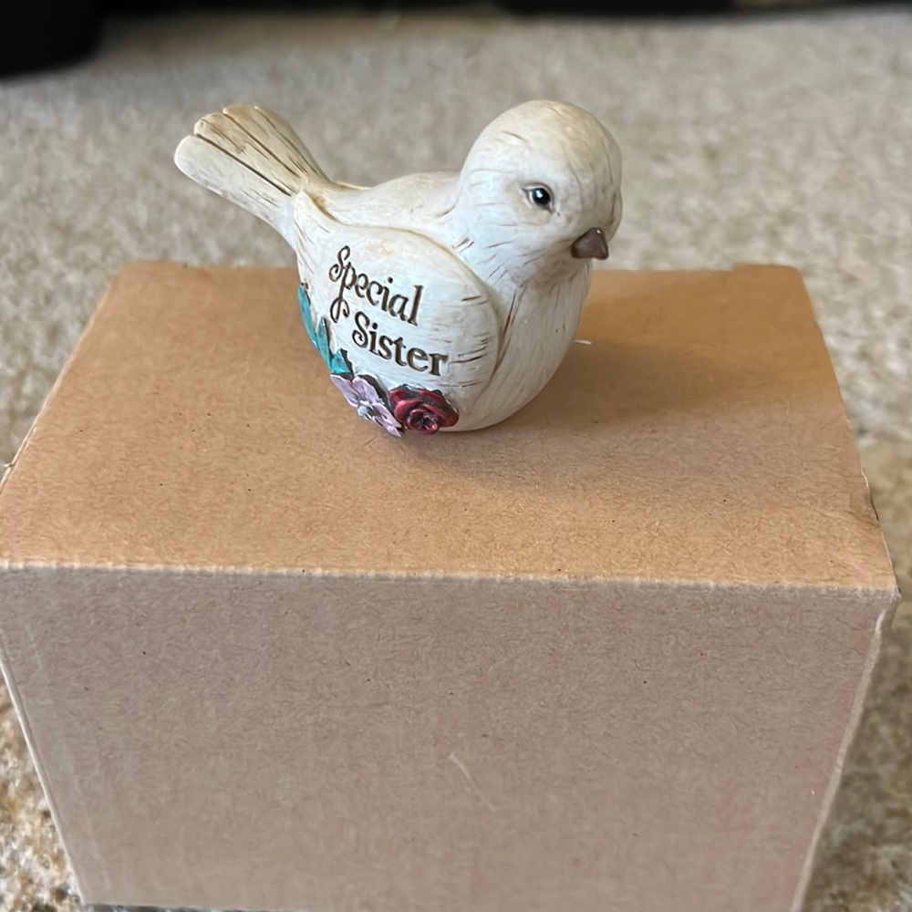 Simple Spirits Special Sister Bird Decoration-‎ Adorable! New with Box